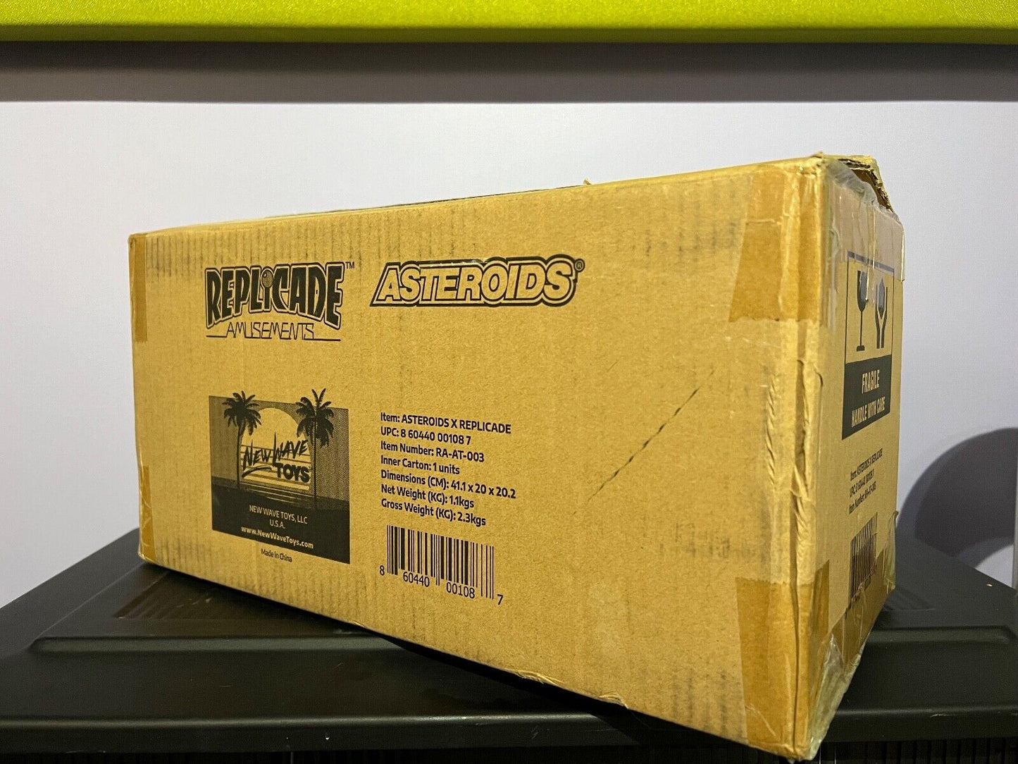 New Wave Toys Atari Asteroids x RepliCade 1/6 Scale Arcade Cabinet
